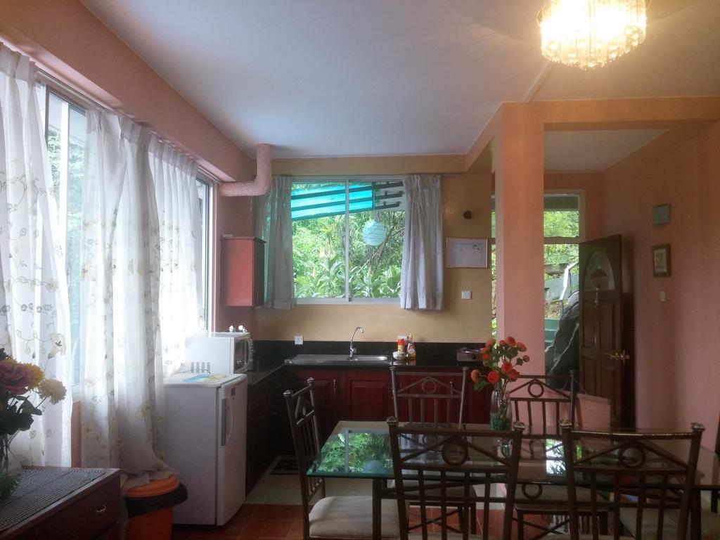 Days Inn Kandy Eksteriør billede