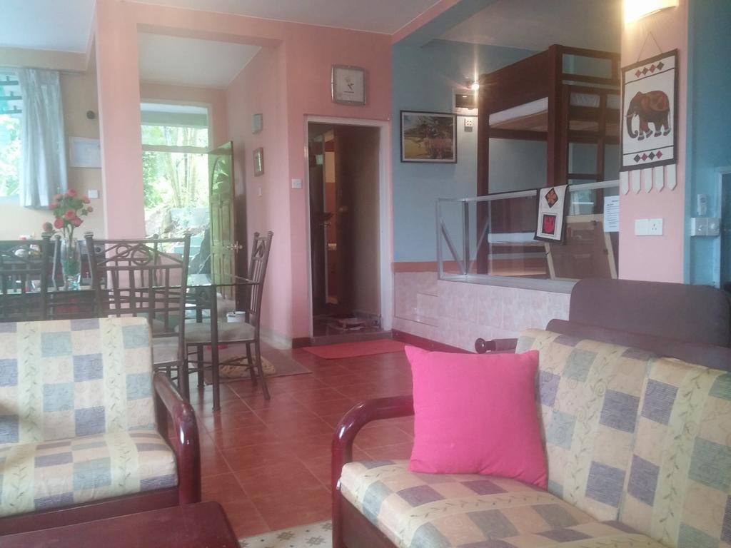 Days Inn Kandy Eksteriør billede